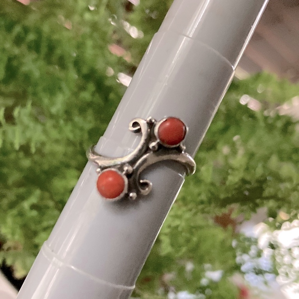 Vintage Coral Ring
